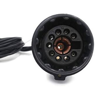 Female central adaptor