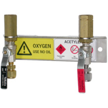 Point Valve Twin Oxygen T10, 1/2" Comp Fitting, 4,200 kPa